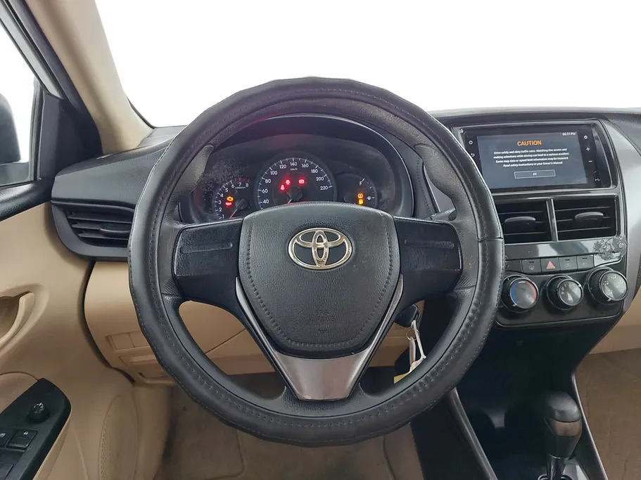 2022 Toyota Yaris  Y 