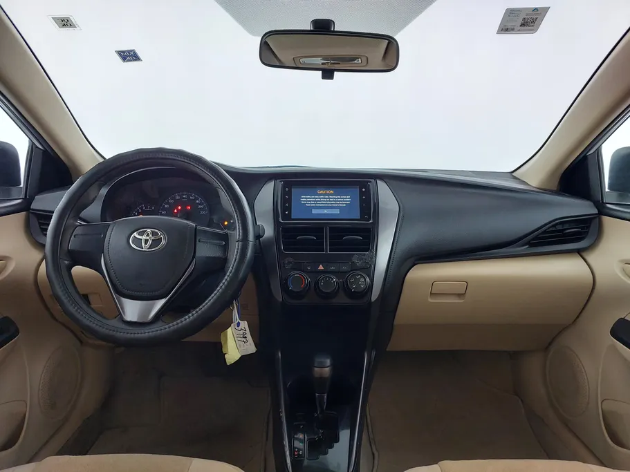 2022 Toyota Yaris  Y 