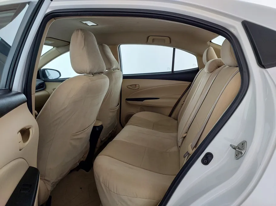 2022 Toyota Yaris  Y 