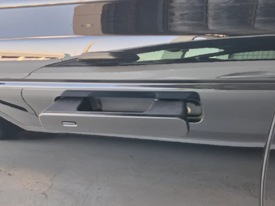لاند روفر رنج روفر Velar R dynamic 2023 