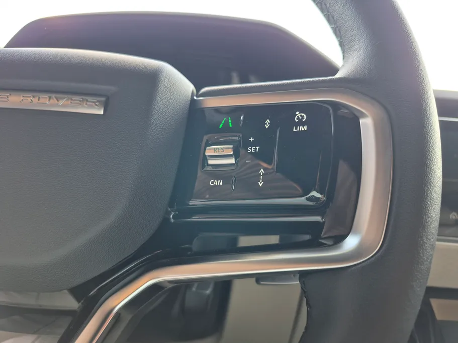 لاند روفر رنج روفر Velar R dynamic 2023 