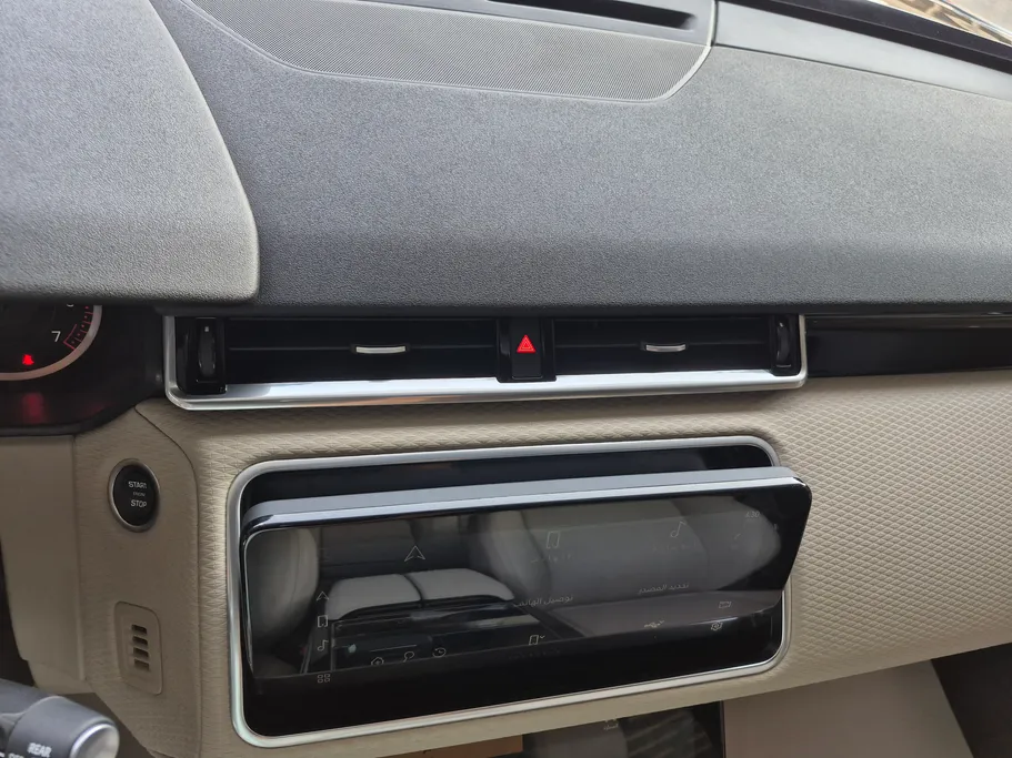 لاند روفر رنج روفر Velar R dynamic 2023 