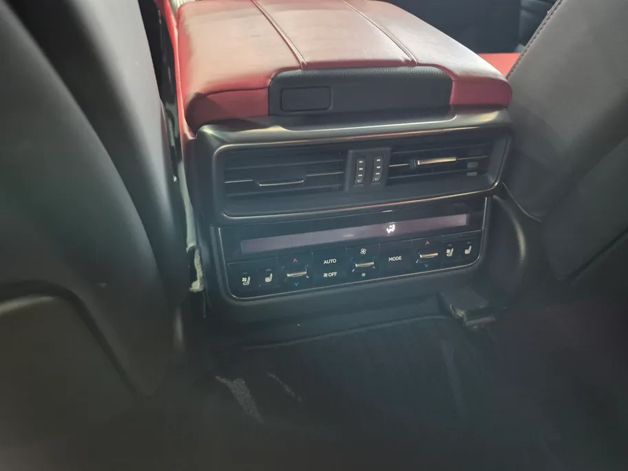 2023 Lexus LX 600 