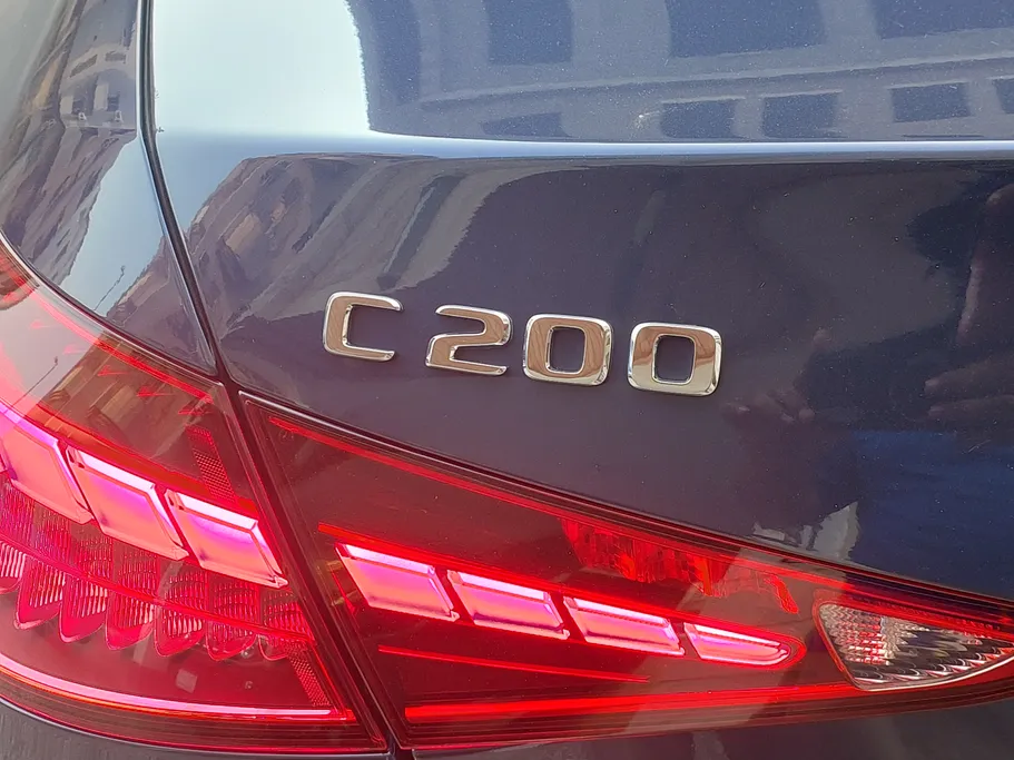 2024 Mercedes C 200 