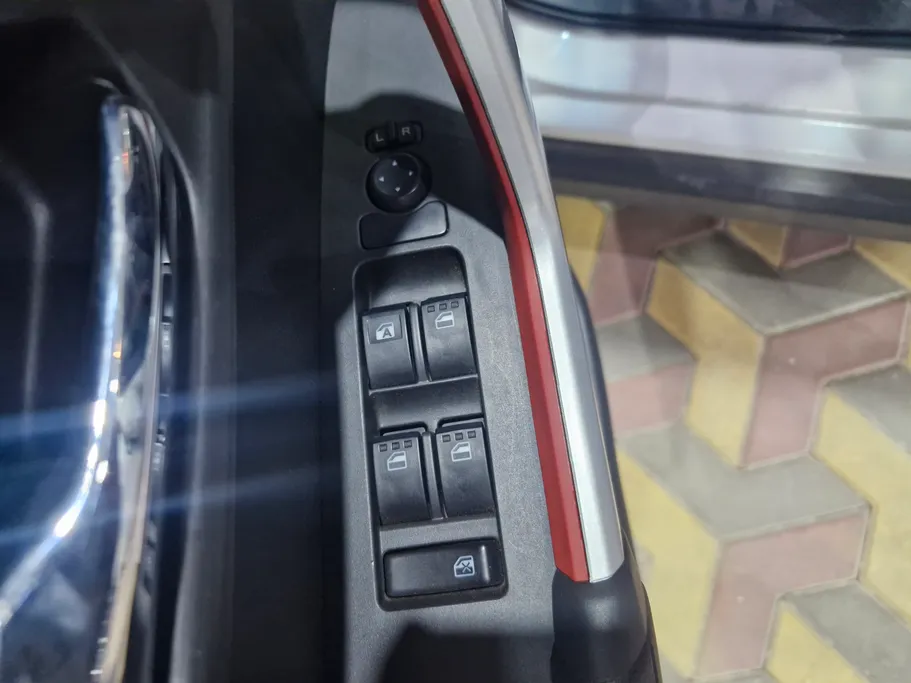 2024 Toyota Raize XLE 