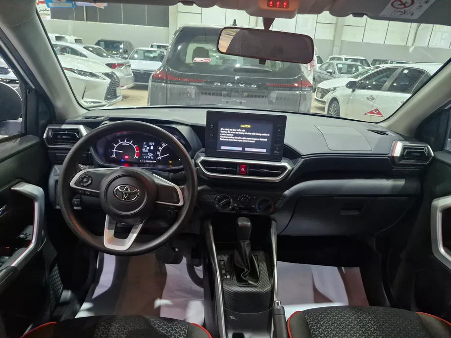2024 Toyota Raize XLE 