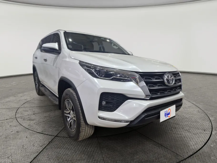 2023 Toyota Fortuner VX 