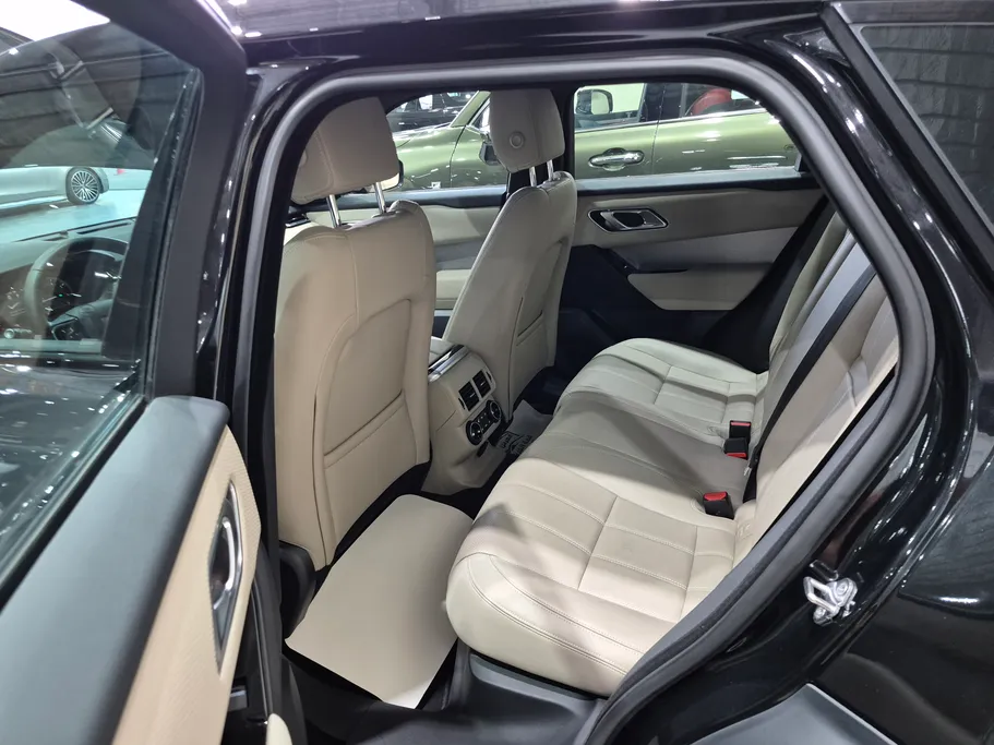 لاند روفر رنج روفر Velar R dynamic 2023 