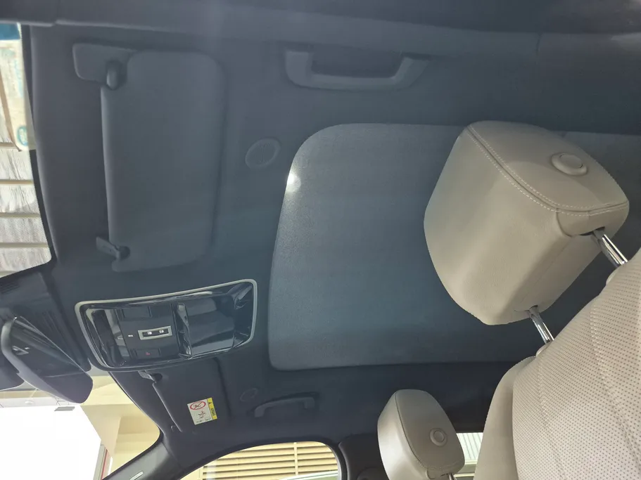 لاند روفر رنج روفر Velar R dynamic 2023 