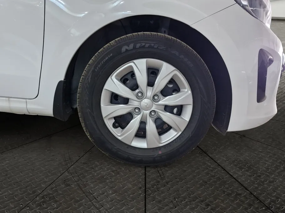 2027 Kia Pegas GL 