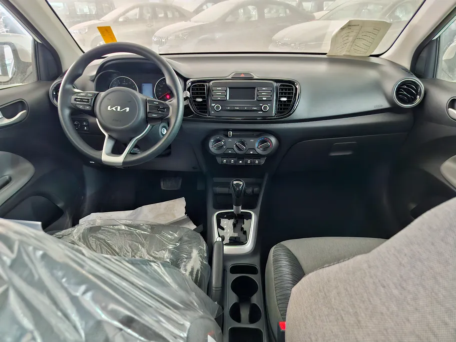 2027 Kia Pegas GL 