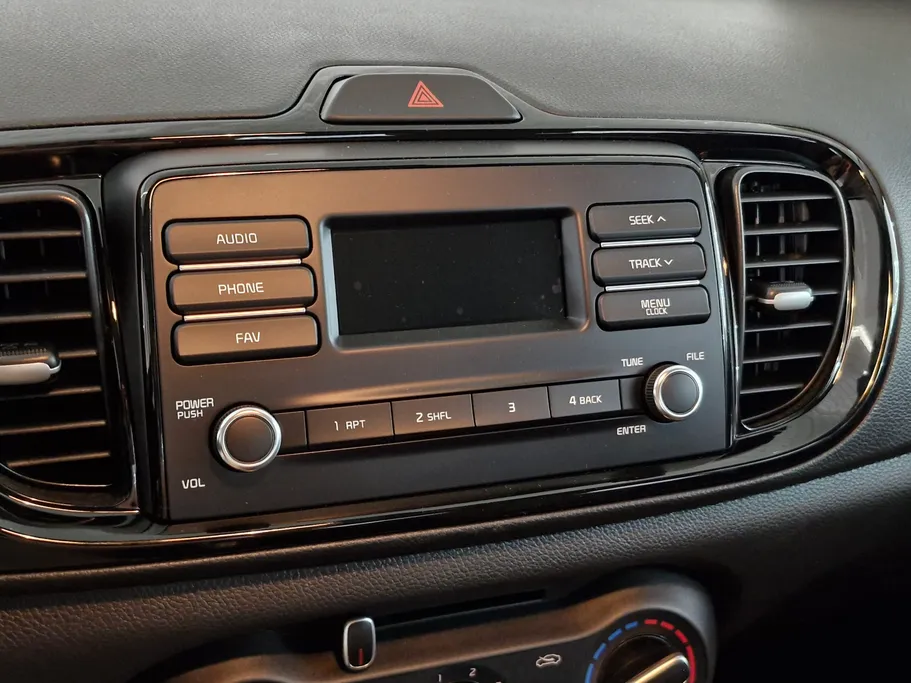 2027 Kia Pegas GL 