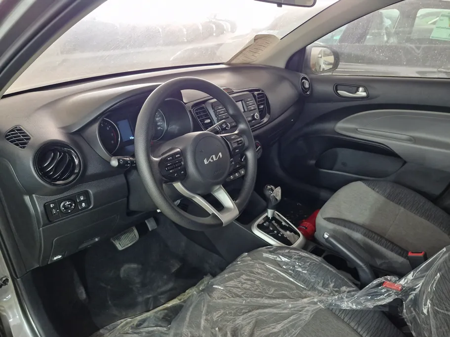 2027 Kia Pegas GL 