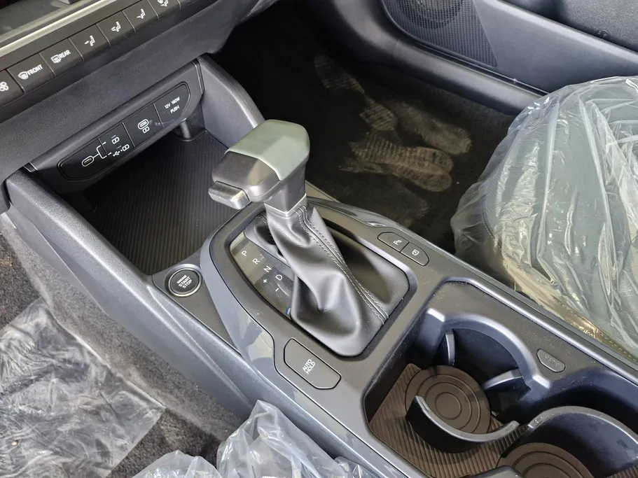 2027 Kia K4 GLS 