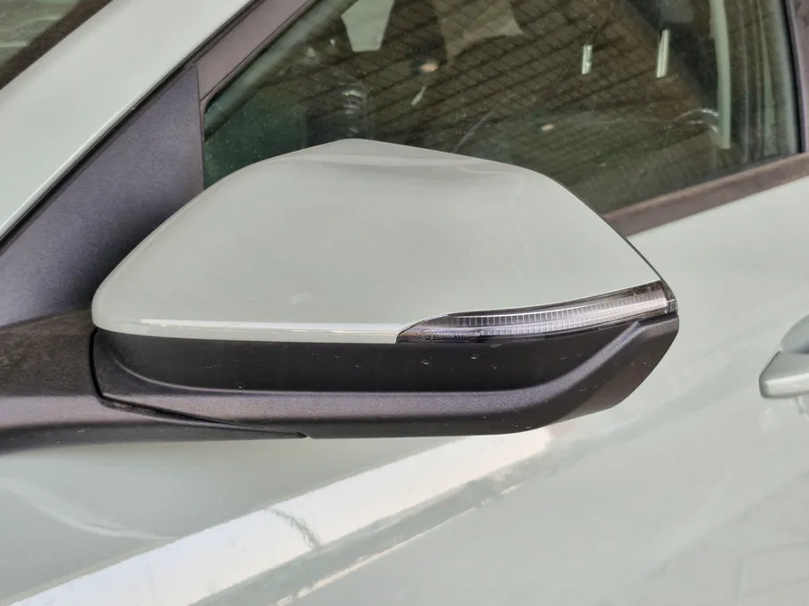 2027 Kia K4 GLS 