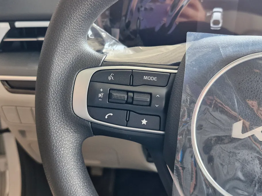 2027 Kia K5 GL Panorama 