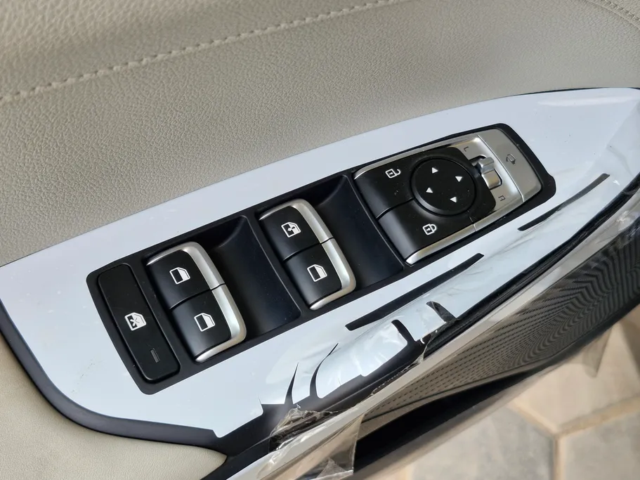 2027 Kia K5 GL Panorama 