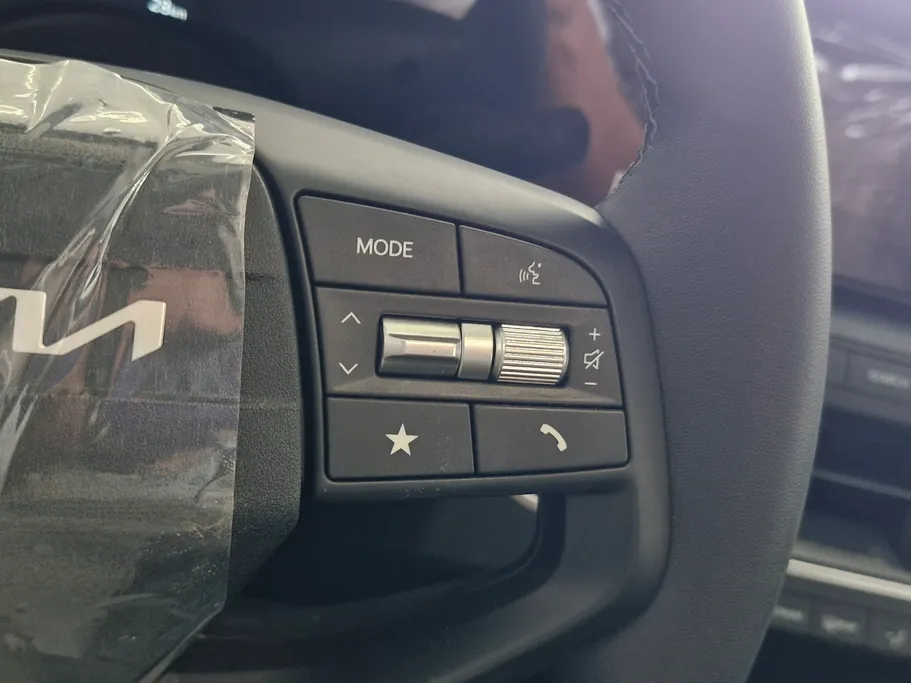 2027 Kia K4 GLS 