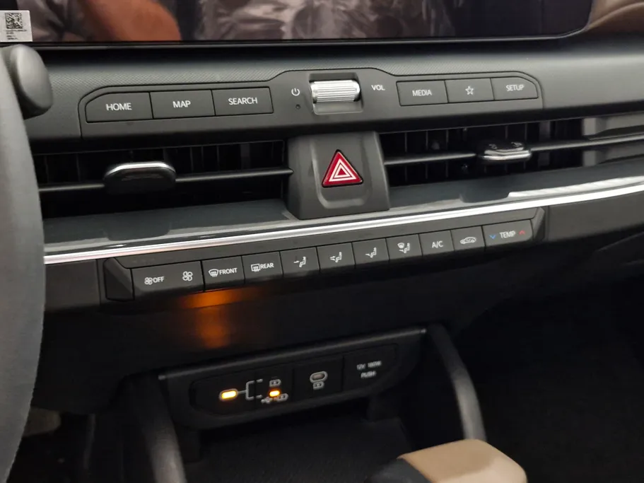 2027 Kia K4 GLS 