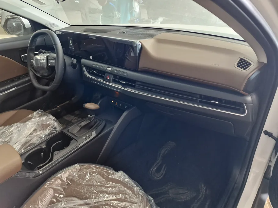 2027 Kia K4 GLS 