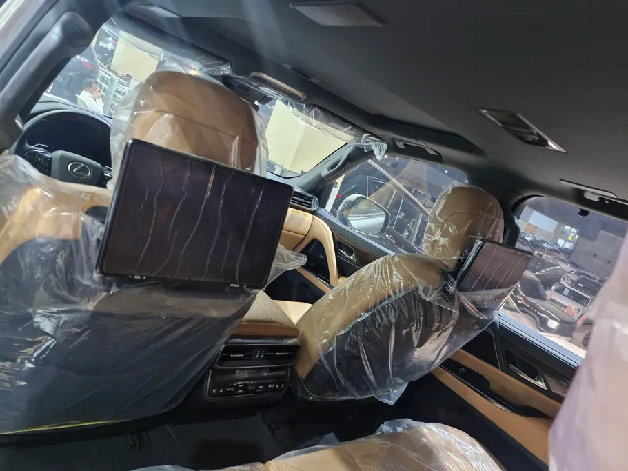 2025 Lexus LX 600 BB Elite 