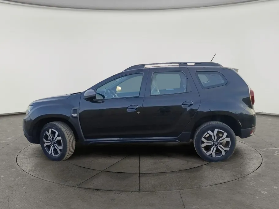2025 Renault Duster LE 