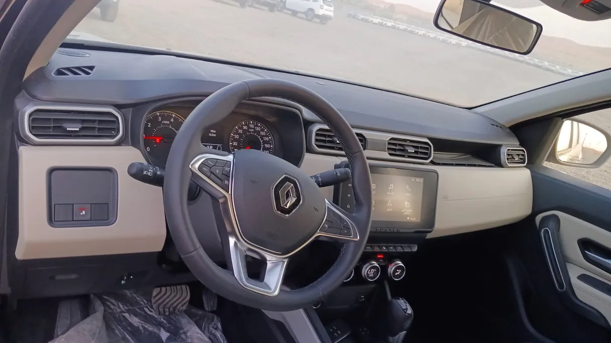2025 Renault Duster LE 
