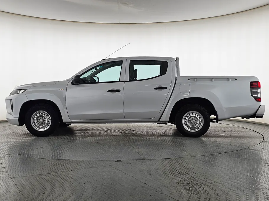 ميتسوبيشي L200 DC 4x2 2020 