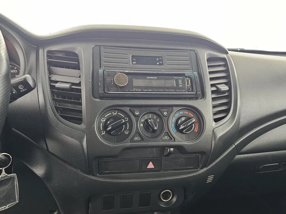 ميتسوبيشي L200 DC 4x2 2020 
