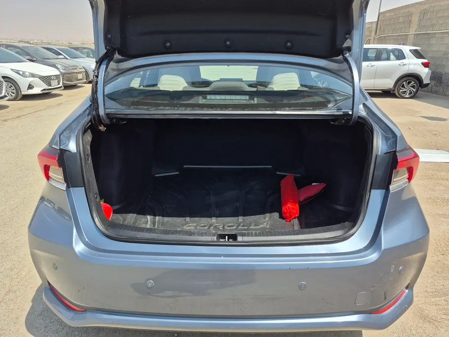 2024 تويوتا Corolla XLI 