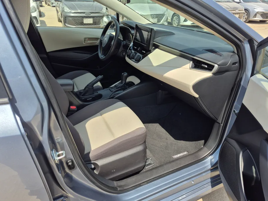 2024 تويوتا Corolla XLI 