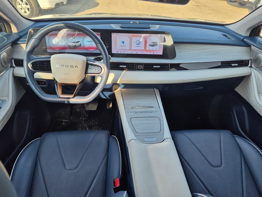 2025 Omoda C5 luxury 