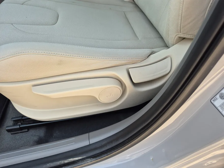 2024 Hyundai Elantra Fleet 