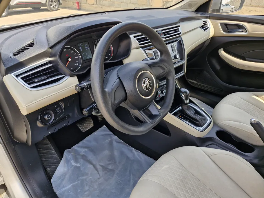2023 MG 5 STD 