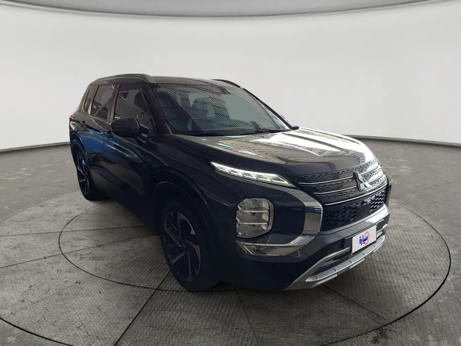 2025 Mitsubishi Outlander CLS 