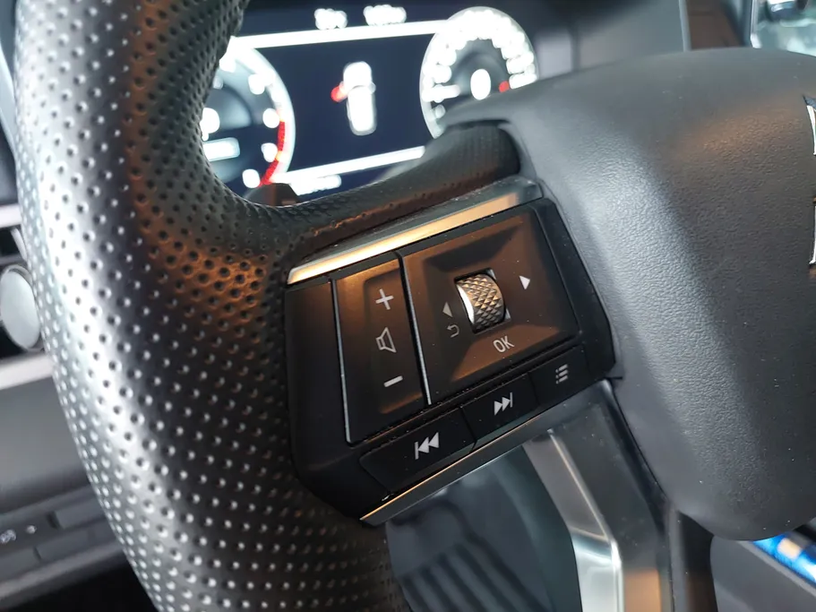 2025 Mitsubishi Outlander CLS 