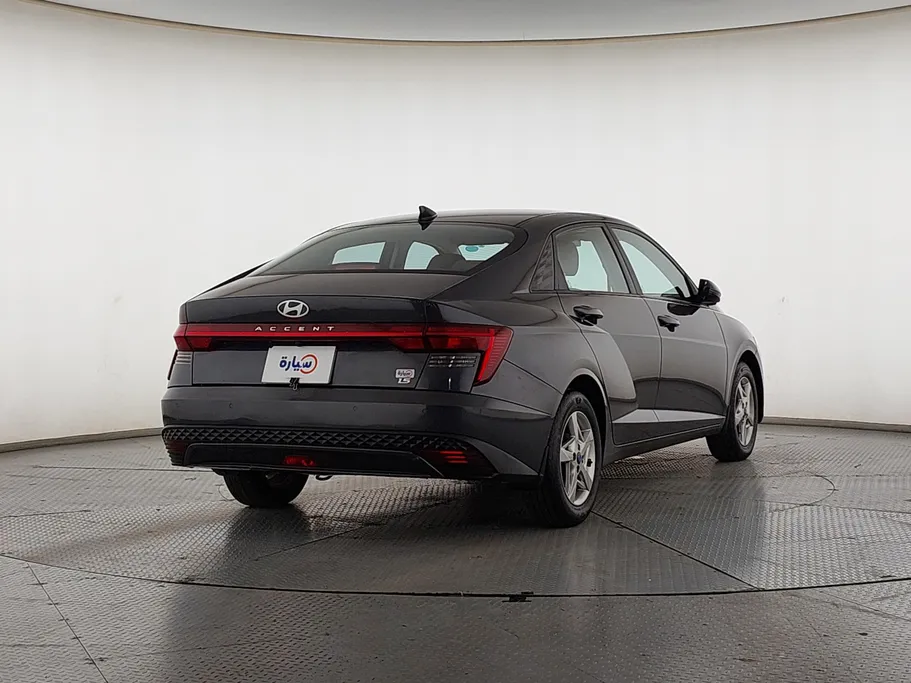 2025 Hyundai Accent Fleet 
