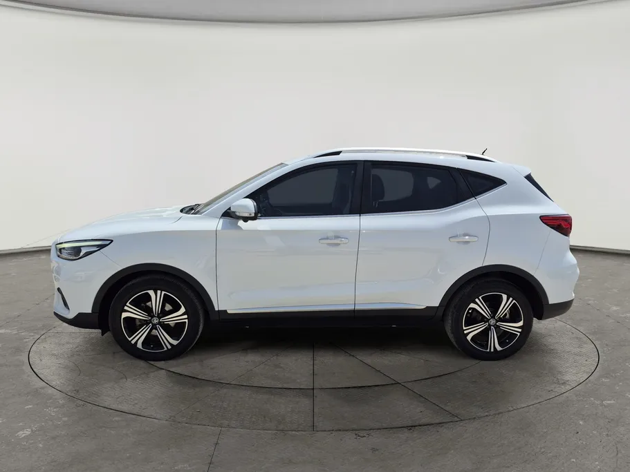 2024 MG ZS LUX 