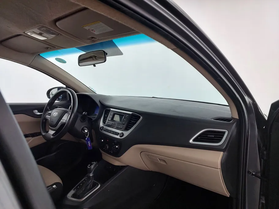 2022 Hyundai Accent Smart 