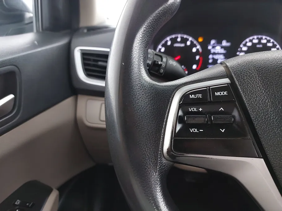 2022 Hyundai Accent Smart 