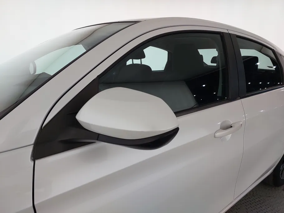2024 تويوتا Yaris  Y Plus 