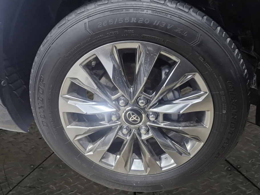 تويوتا لاندكروزر GXR4 2024 