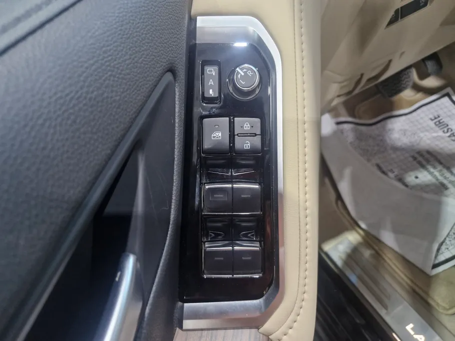 تويوتا لاندكروزر GXR4 2024 