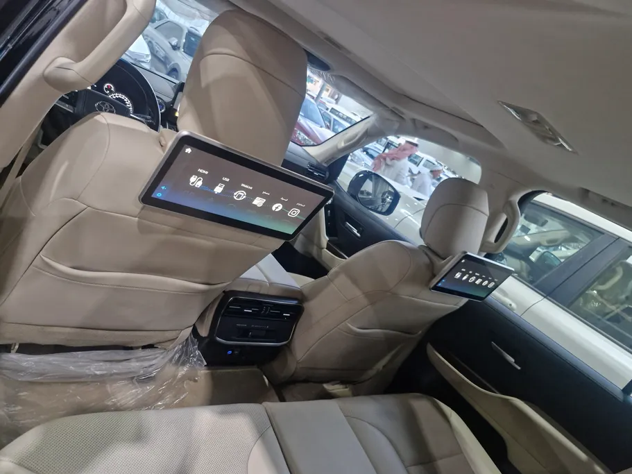 تويوتا لاندكروزر GXR4 2024 