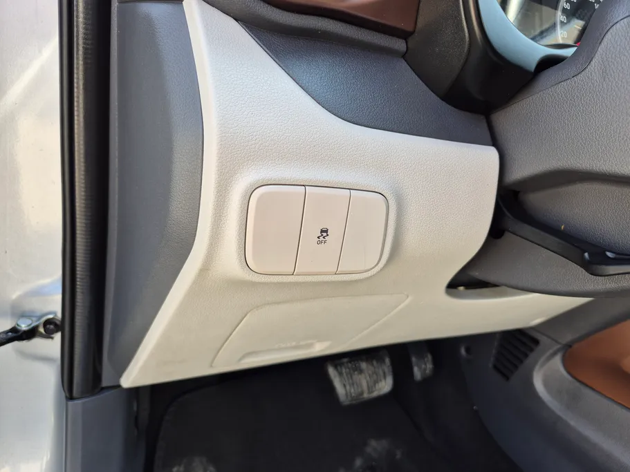 هيونداي Grand i10 فلييت 2024 