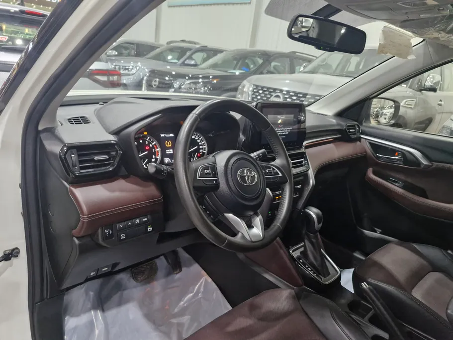 2025 Toyota Urban Cruiser GLX 