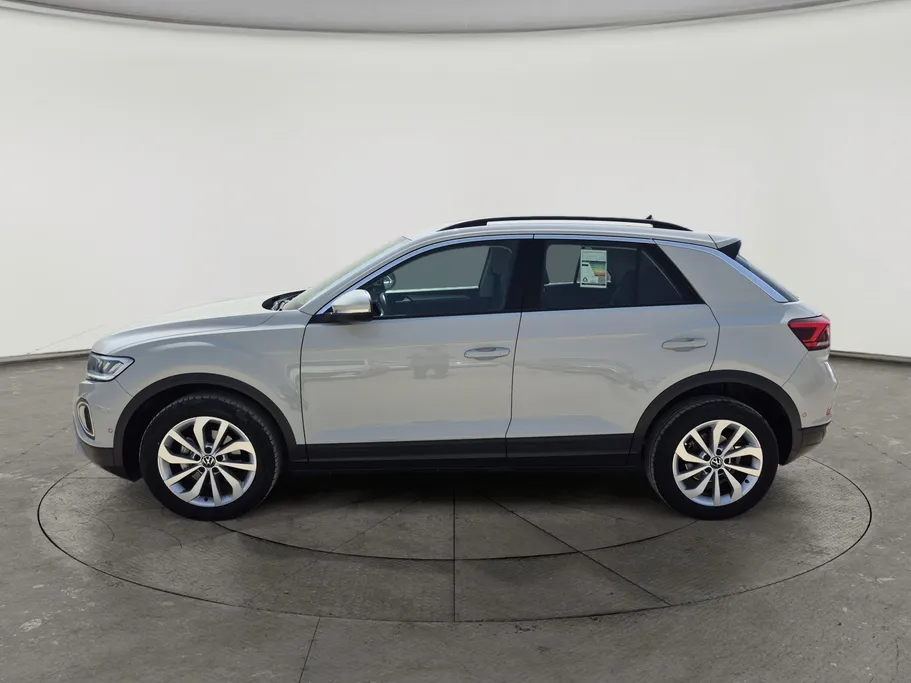 2024 Volkswagen T Roc Life 