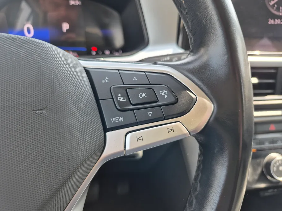2024 Volkswagen T Roc Life 