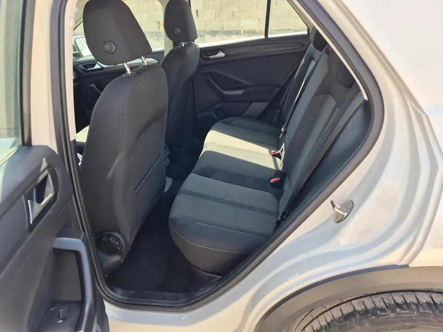 2024 Volkswagen T Roc Life 