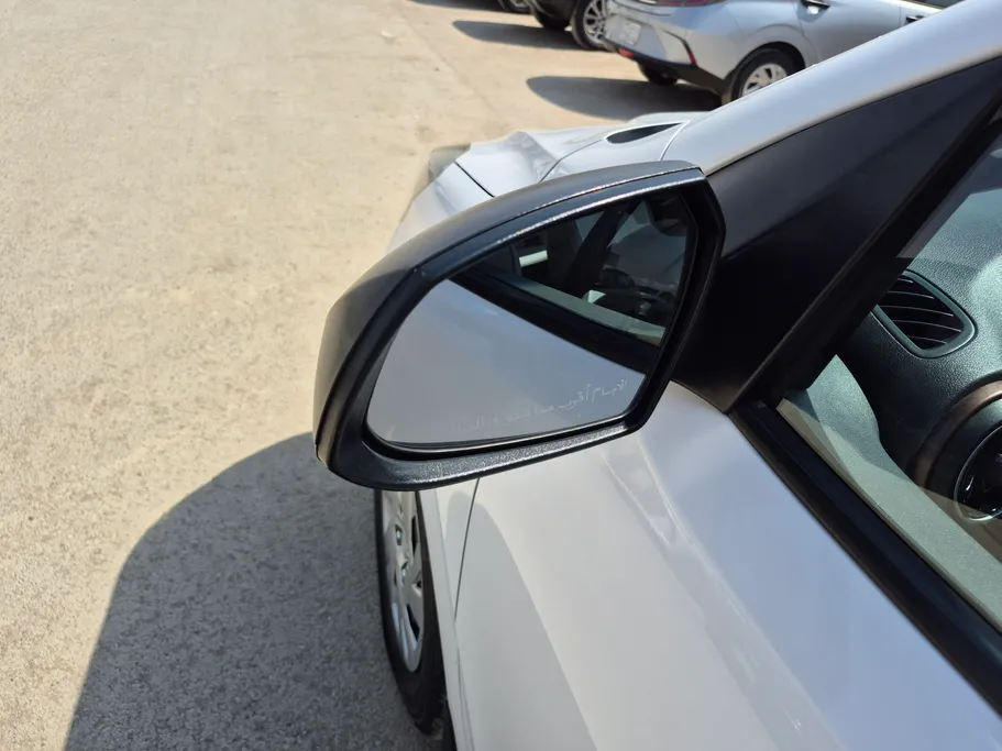 هيونداي Grand i10 فلييت 2024 